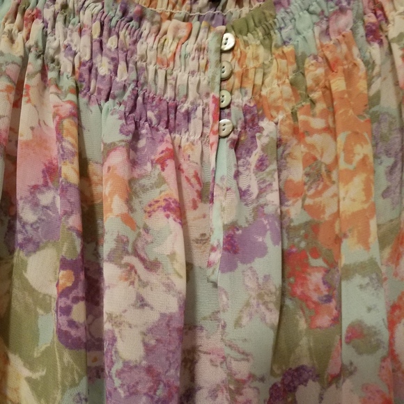 Womens Violet and Claire Top 2x - Picture 2 of 8